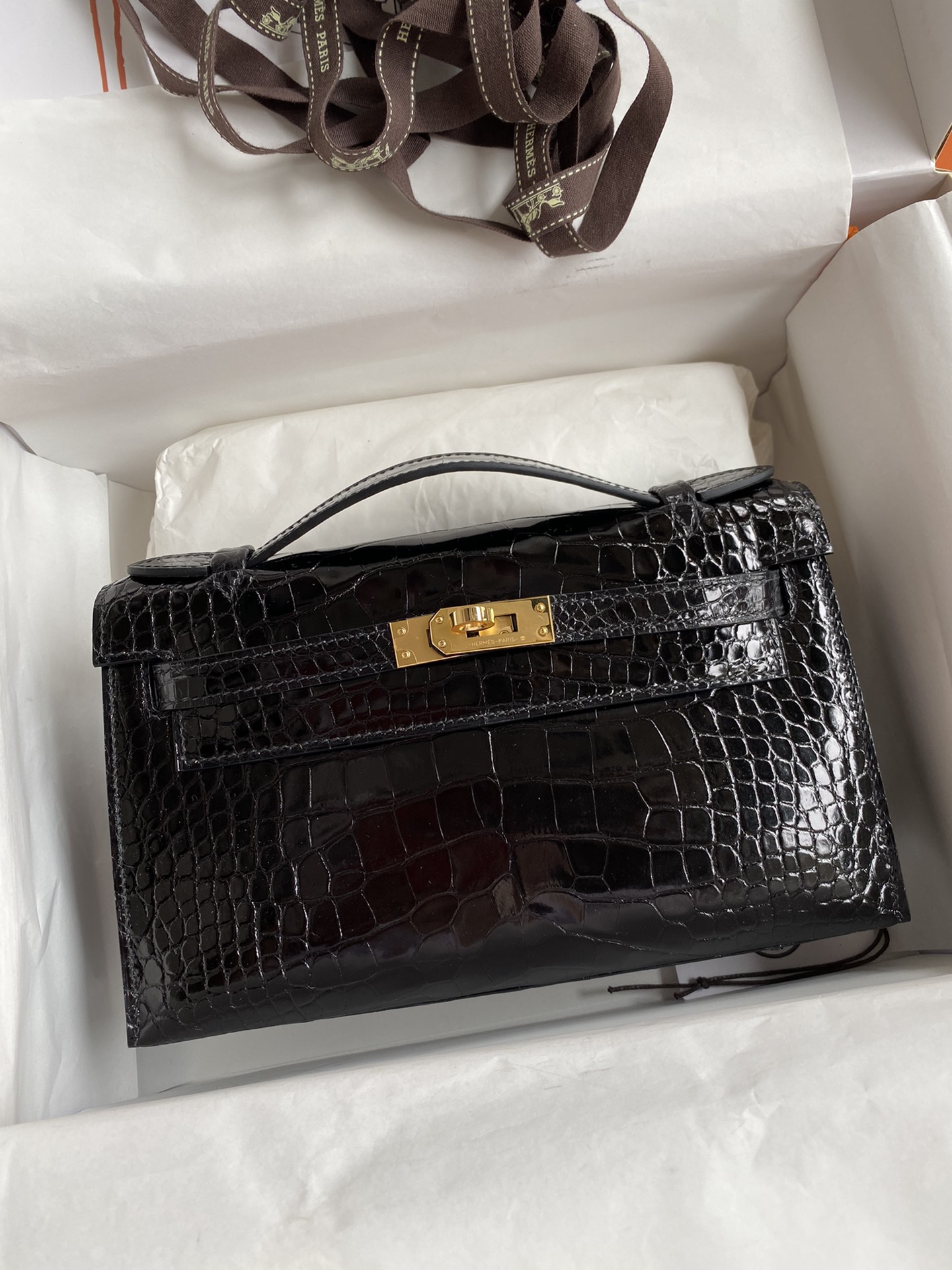 Hermes Mini Kelly Pochette 22cm Bag In Black Shiny Alligator Leather